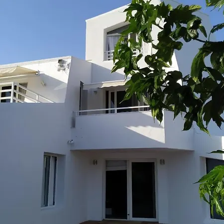 Villa Starbal *